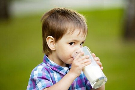 Bổ sung Canxi có nhất thiết phải uống sữa?