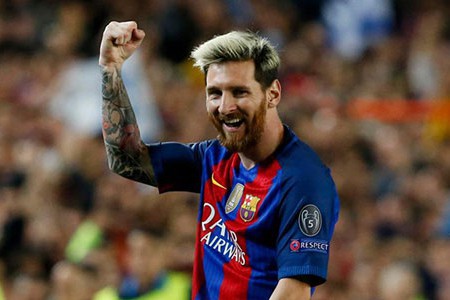 Lộ chiều cao Messi – Chú lùn của làng bóng đá thế giới